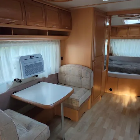 Wohnwagen Nele אתר קמפינג Schwarzbach (Oberspreewald-Lausitz)